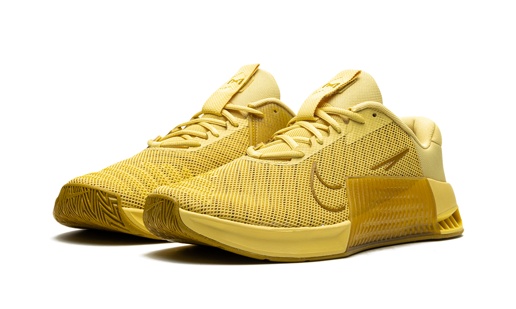 Metcon 9 Saturn Gold