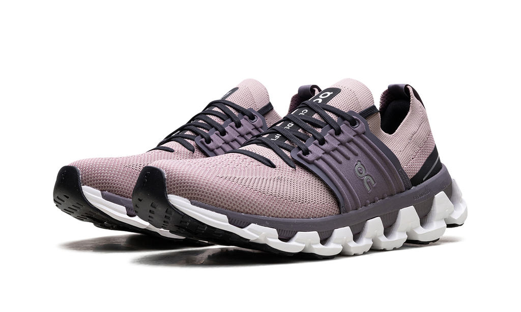 Cloud Swift 3 On Shoes Fade/Black