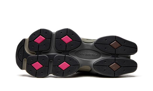 Tech 9060 Burgundy Pink