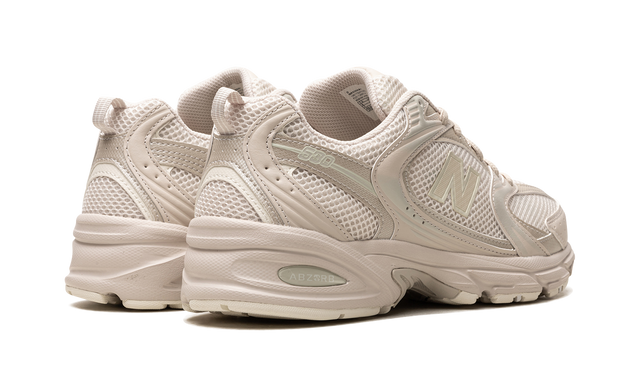 Runner 530 Moonbeam Sea Salt