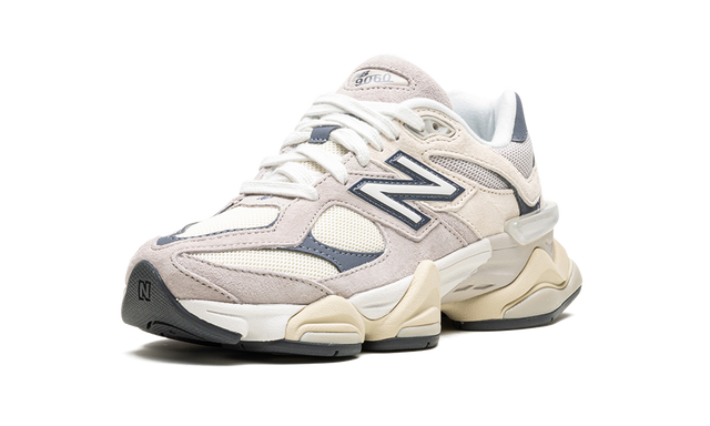 Tech 9060 Moonrock Linen