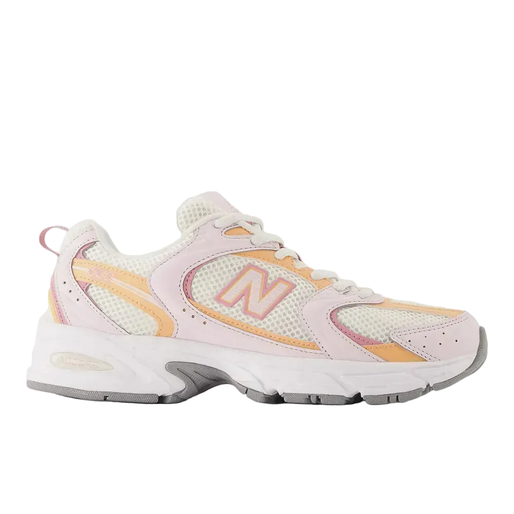 Runner 530 White Peach Pink