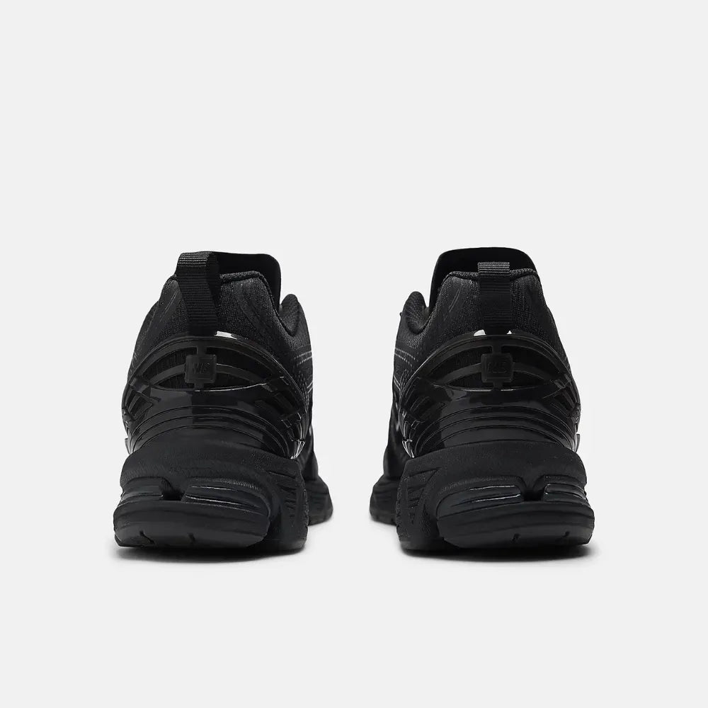 Tech 1906 Black Dark Silver Metallic Cement
