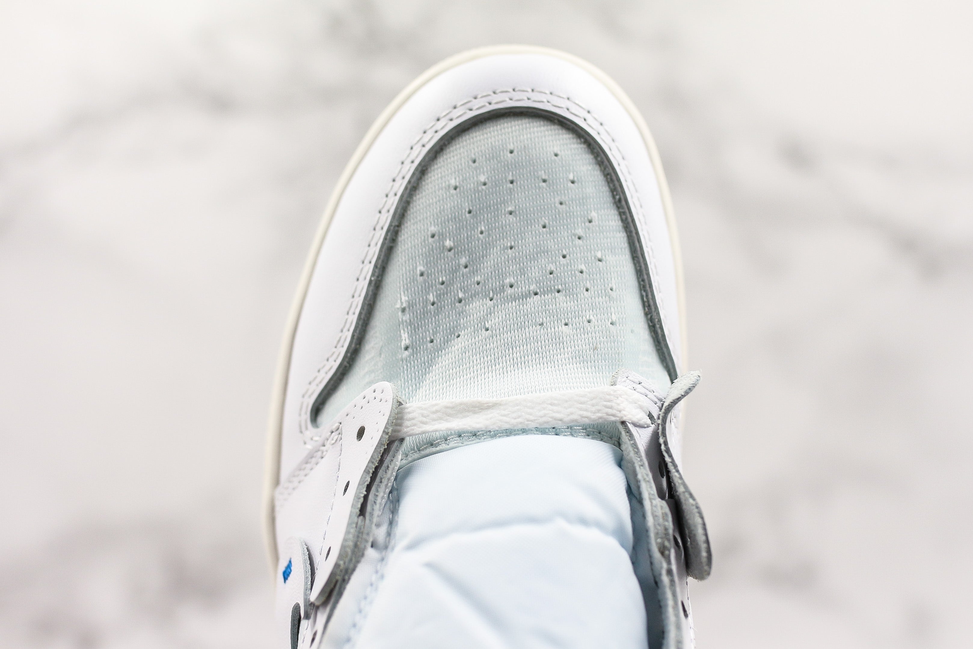 Retro 1 Retro High x White