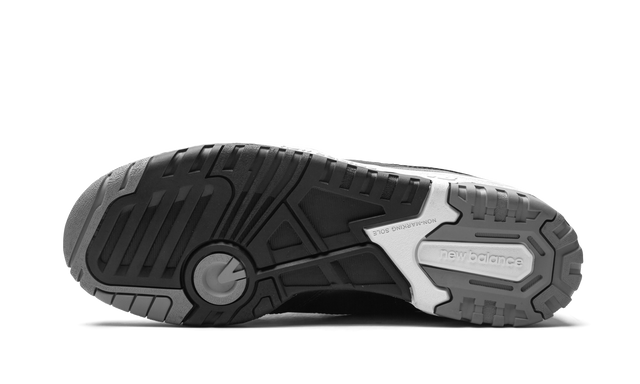 Court 550 Black