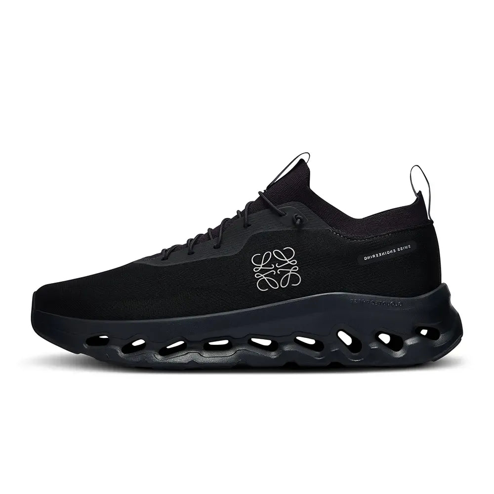 On x LOEWE Cloud Tilt'Black'