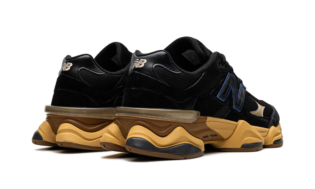Tech 9060 Black Royal Gum