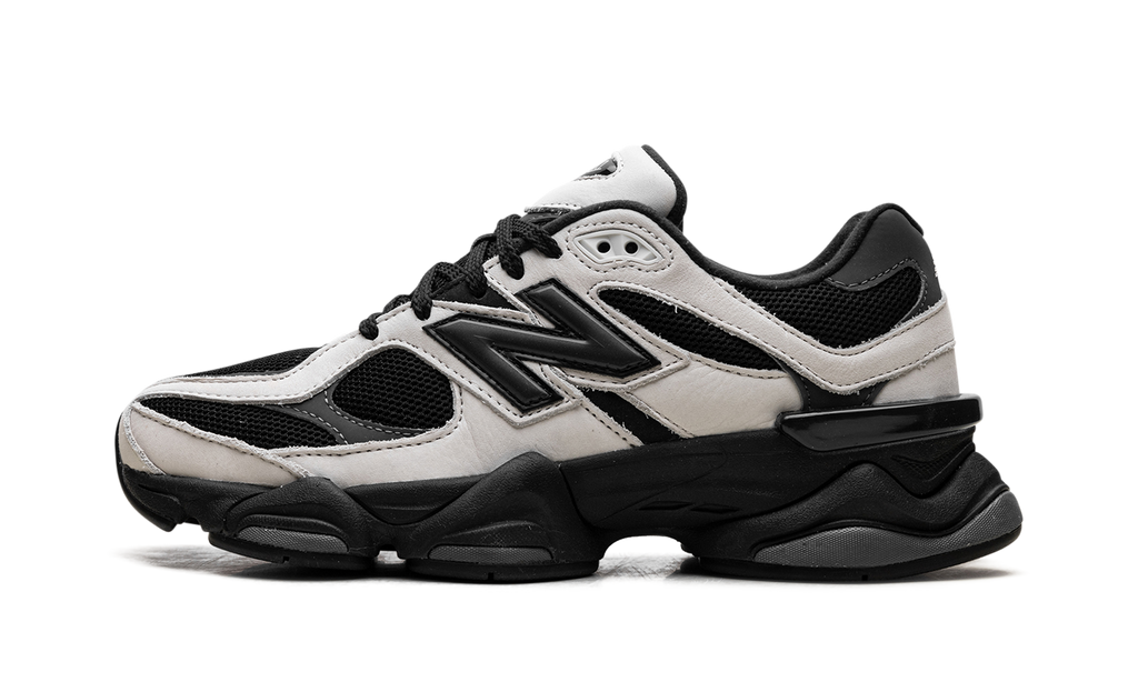 Tech 9060 Black