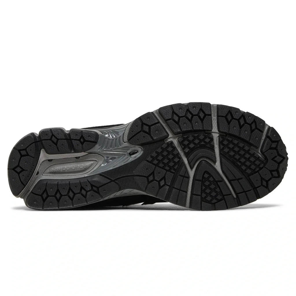 Tech 2002 Black Dark Grey White