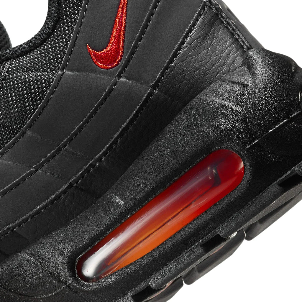 Runner 95 Black Red Orange