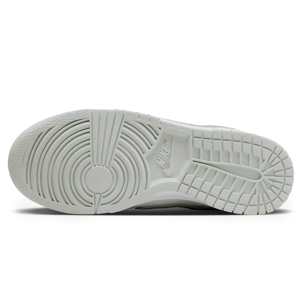 Court Low Light Silver Corduroy (W)