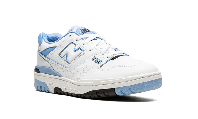 Court 550 White Carolina Blue