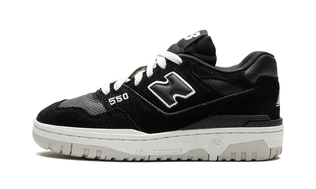 Court 550 Black Suede Classic