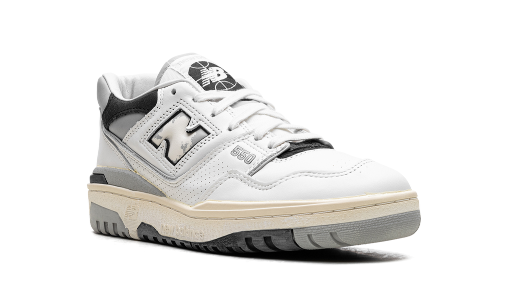 Court 550 VINTAGE WHITE BLACK