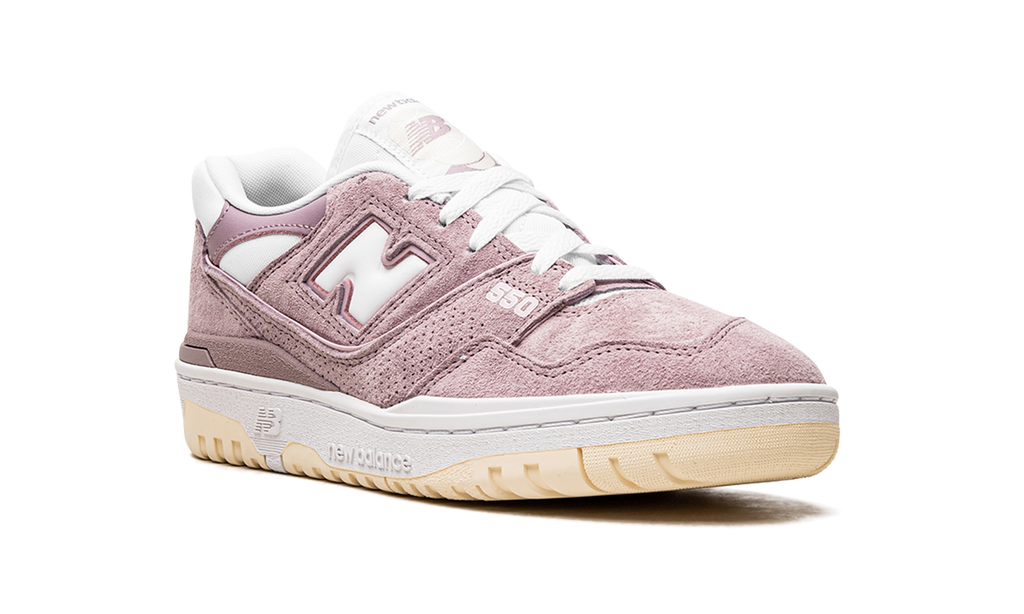 Court 550 Lilac Chalk