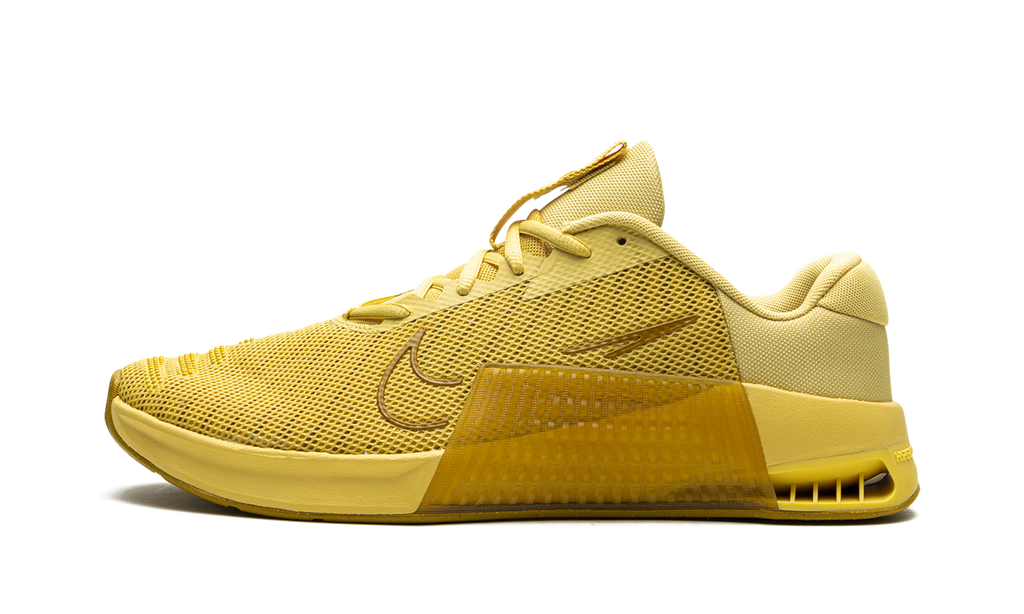 Metcon 9 Saturn Gold